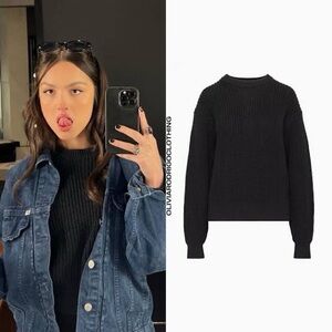 Aritzia Sweater